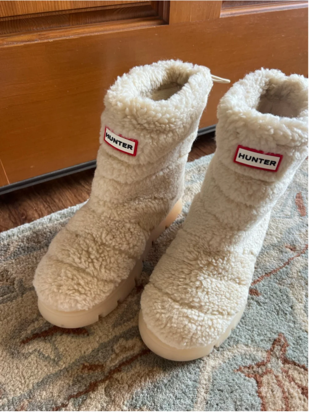 Women's Hunter Sherpa Winter Boots in Beige 38/8